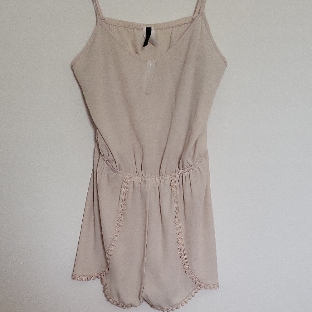 Elegant Beige Jumpsuit